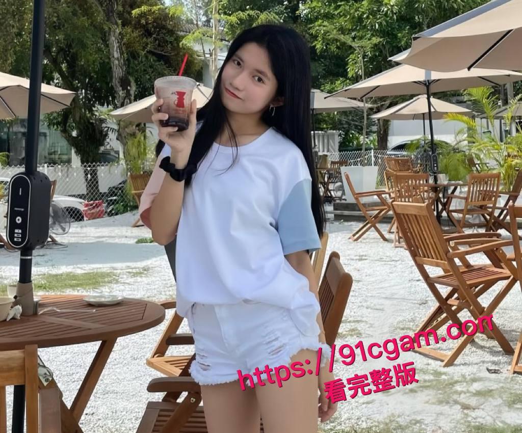 马来西亚槟城反差母狗陈佩萱自慰做爱视频曝光 极品嫩穴无比诱人!-1