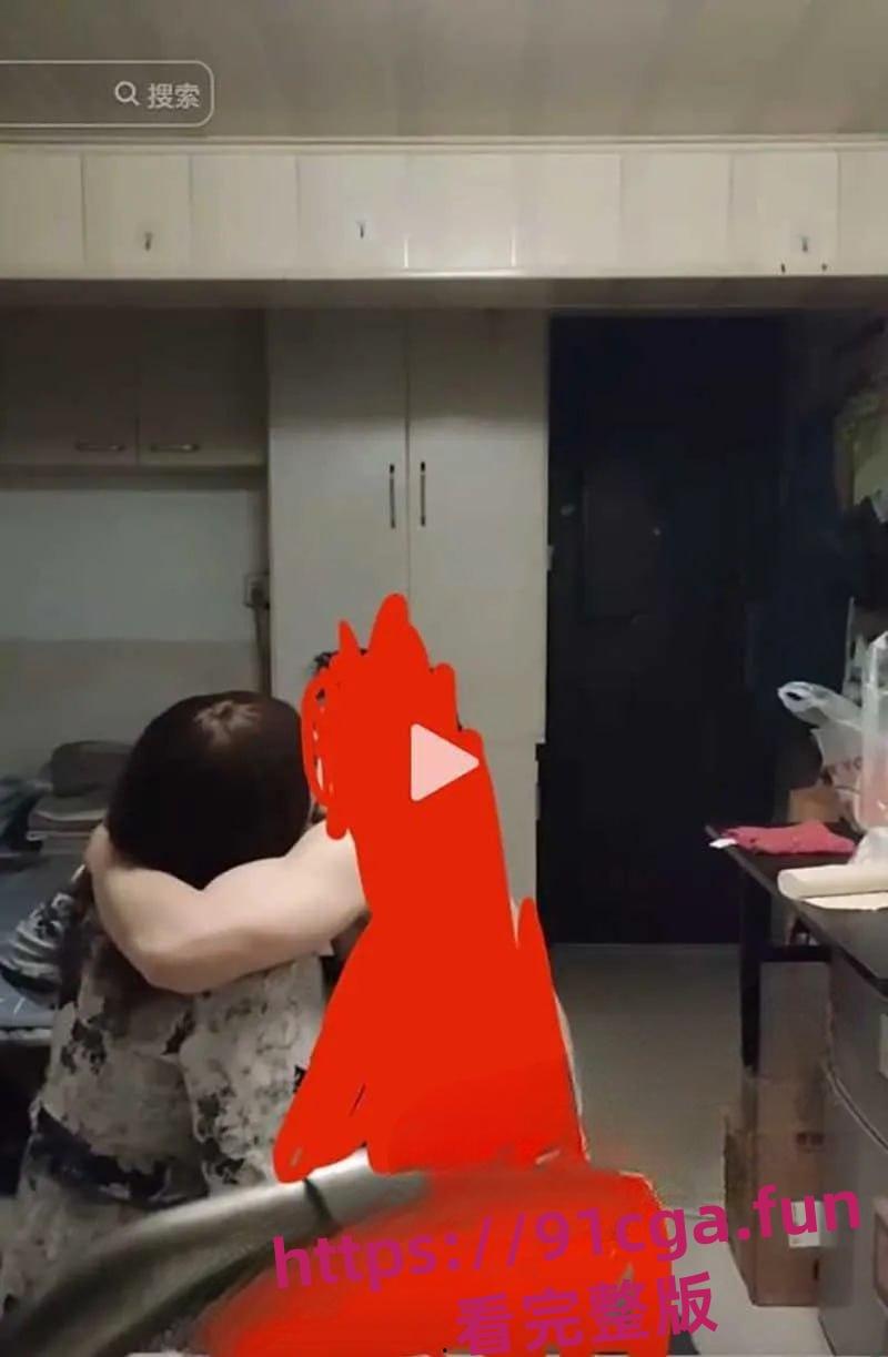 炸裂全网的伪娘阿红事件!三年共约炮千位直男并拍摄视频曝光#伪娘#卖屁股#做鸡-4