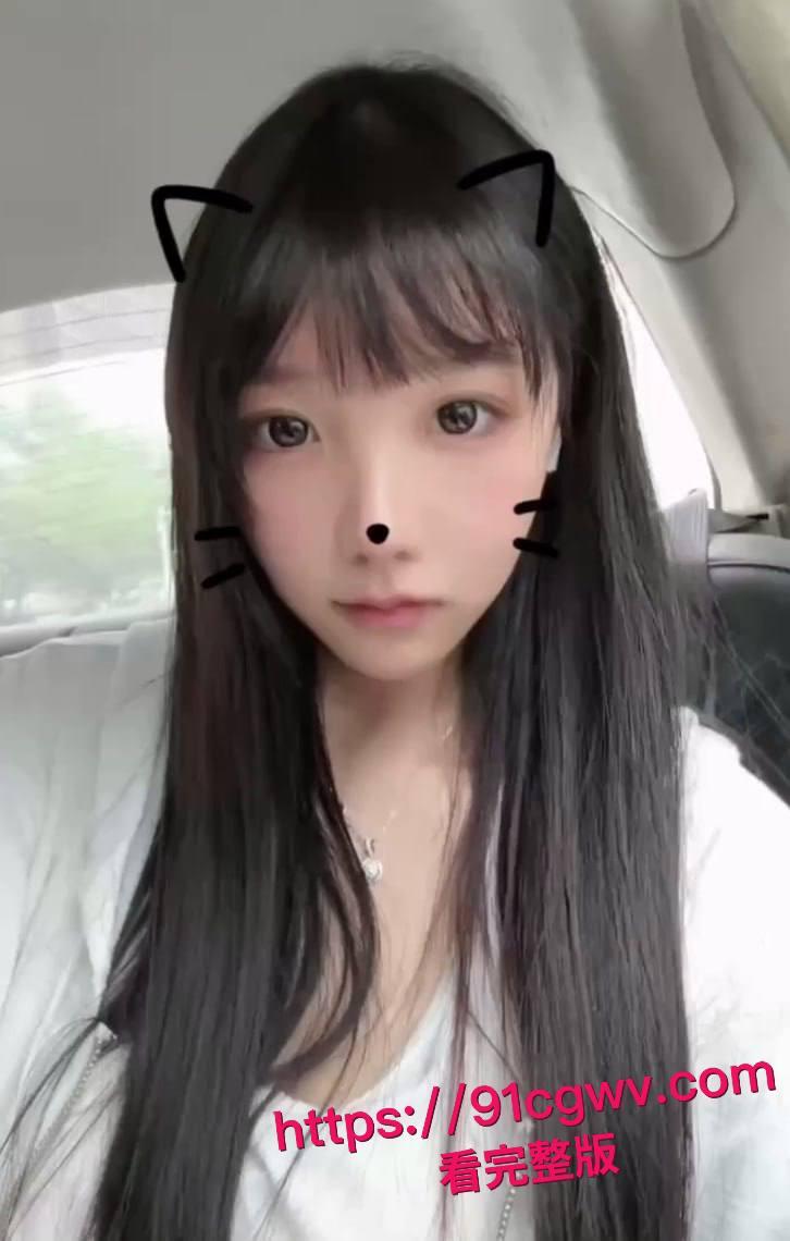 南昌大学校招黑幕曝光:女主播露骨海报设台球助教陷阱-1