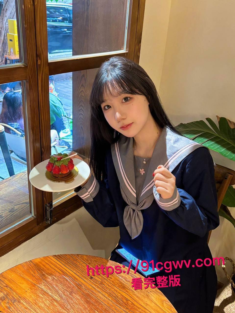 南昌大学校招黑幕曝光:女主播露骨海报设台球助教陷阱-8