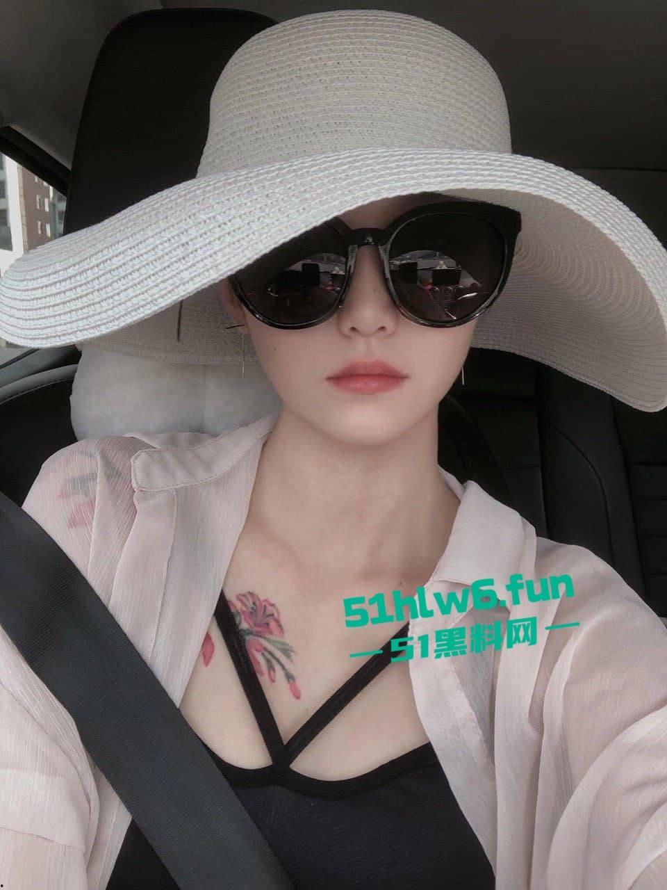 清纯颜值白富美【张欣玥】表面富家千金,背地里骚母狗一条给主人深喉吃屌淫靡喘息,大量不雅视图流出。-9