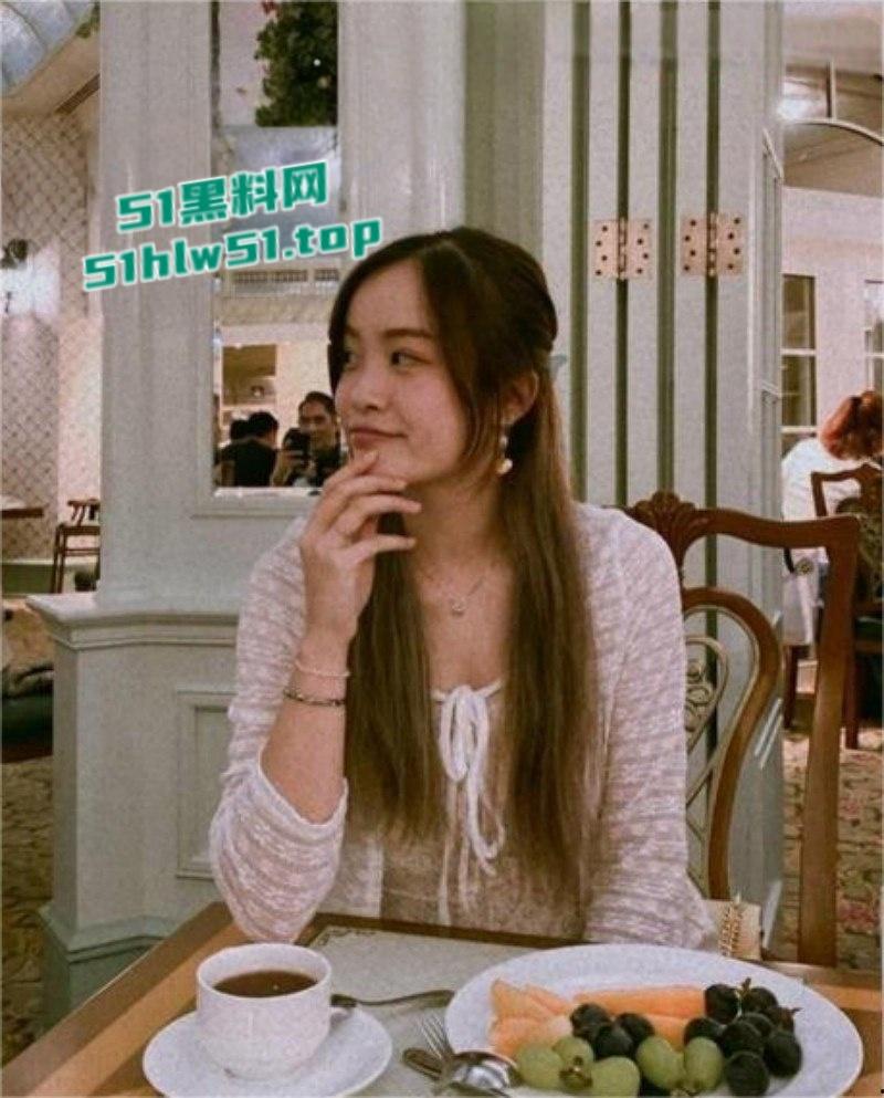 江西财经大学反差骚货【黄倩莹】欠钱不还肉偿债主,距离下海卖逼只有一步之遥!-1