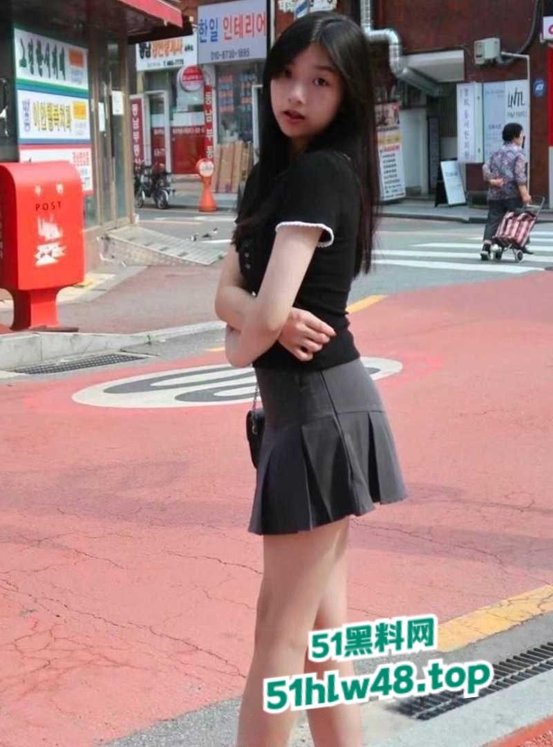 江西上饶职业技术学院,大二学妹【王思琪 】私下竟是骚浪反差女王,私密视频被渣男分享流出。-8