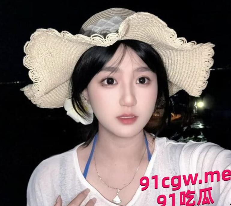 江门一中高三课堂情侣“摸奶大冒险”视频疯传,火爆全网!-2