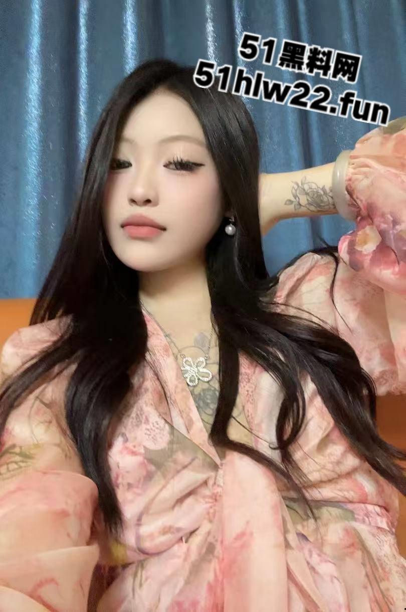 山东寿光高颜值气质名媛【陈雅鑫】和富二代男友性爱视频泄密流出,豪乳嫩逼全露操得浪叫连连太下流。-8