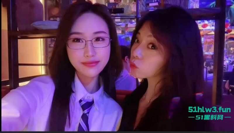 辽宁海城西柳中学优秀教师【任芷娴】被曝长期陪领导上床，老公不仅当绿帽还围观老婆被操多P内容炸裂。-10